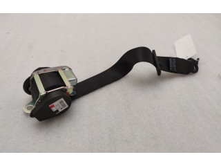 Задний ремень безопасности