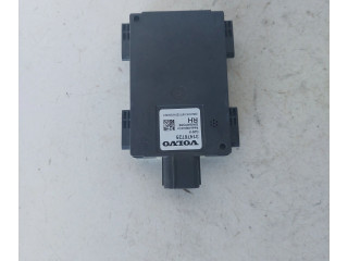 Датчик слепых зон 31476725 Volvo XC90