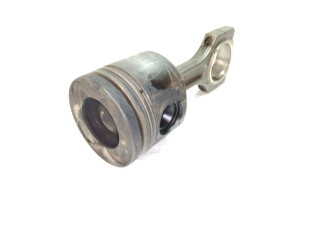  Поршень M47N204D4 0840C  BMW X3 E83  