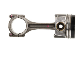 Шатун 04L105401A Volkswagen Transporter - Caravelle T6