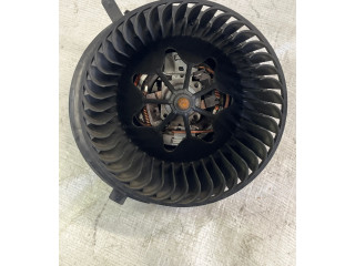 Вентилятор печки    698809, N031269U   Volkswagen Touran I