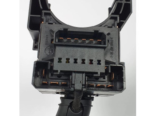 Ручка стеклоочистителей 4B0953503G   Audi TT Mk1