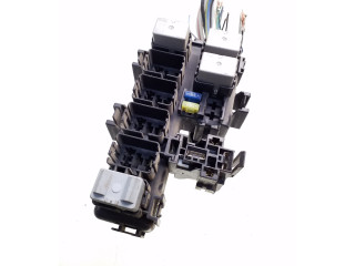 Блок предохранителей    Subaru Forester SH    