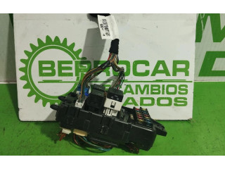 Pojistková skříňka 30807016 Volvo S40 2003