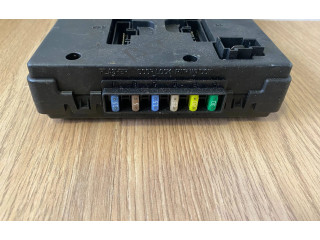 Блок предохранителей 5WY8155B, 96647424 Chevrolet Epica