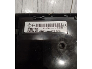 Блок комфорта 8201054128 Renault Clio III