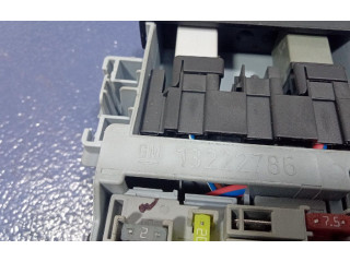 Pojistková skříňka 13222786, 13222786 Opel Zafira C 2015