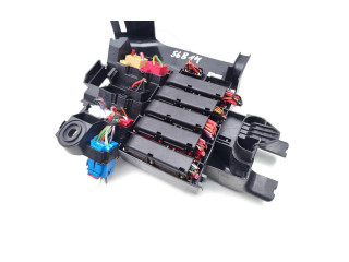 Блок предохранителей 8W2971845A Audi A4 Allroad