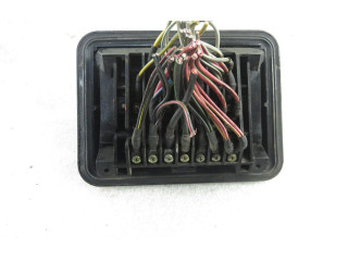 Блок предохранителей  1235400082, 1235400082   Mercedes-Benz W123    