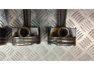  Поршень B48 7620971  BMW X3 G01 для бензинового двигателя 2.0