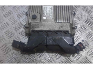 Блок управления двигателем Блок управления 55196352ZJ   Opel Combo C