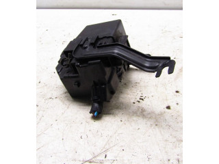 Блок предохранителей     KIA Ceed    