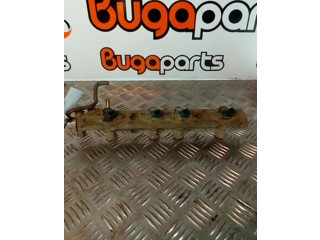 Vstřikovací lišta 857013, F3P670 Renault Laguna I