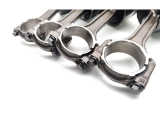 Поршень с шатуном Z13DTJ Z13DTJ Opel Combo C