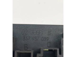 Pojistková skříňka 357937039 Volkswagen Caddy 2000