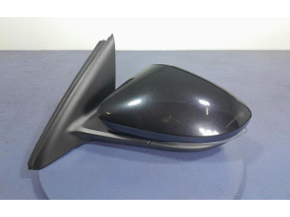 Зеркало электрическое Skoda Octavia Mk3 (5E) 2013 - 2019 года