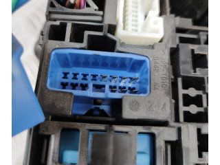 Блок предохранителей 8565A392, MR400709 Mitsubishi Outlander