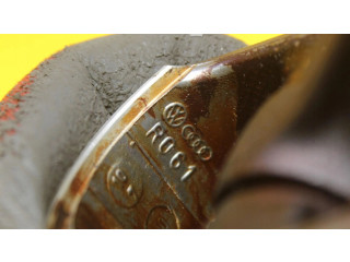  Поршень с шатуном  76L84  Skoda Octavia Mk2 (1Z)  