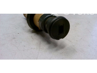 Форсунка 9125821    Volvo S60   