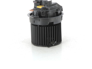 Вентилятор печки    272101005R, L0-5029X   Renault Clio IV