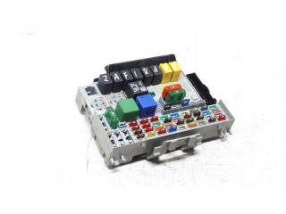 Блок предохранителей