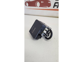 Блок АБС 30793903, 28560016003   Volvo  V50  2008 - 2012 года