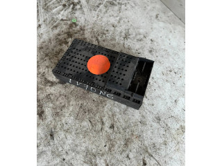 Блок предохранителей 08696040, 08696098 Volvo XC90