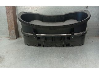 Панель приборов 8U0920930G, 8U0920930J Audi Q3 8U