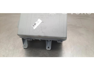   Pojistková skříňka    Alfa Romeo Stelvio 2016