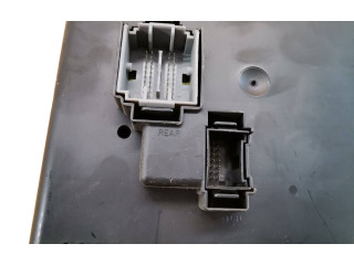 Блок предохранителей 30728512, 06W203 Volvo XC90