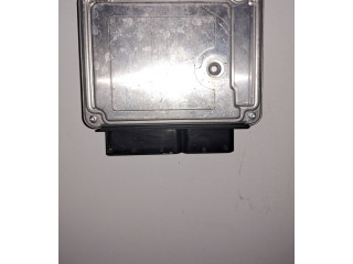 Řídící jednotka 03G906021AQ, 1039S12049 Volkswagen Caddy 2008