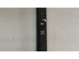 Передняя полуось