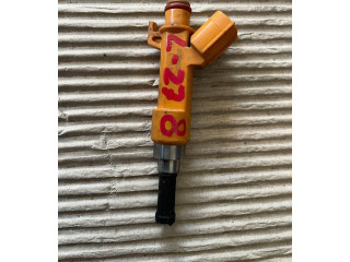 Форсунка 2325036020, 210032929 Lexus IS III XE30 2AR