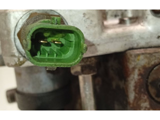 Vstřikovací čerpadlo 8692521, 0445010111 Volvo XC70 D5244T4