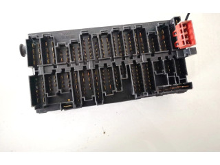 Pojistková skříňka 357937039 Volkswagen Vento 1997