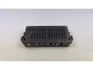 Блок предохранителей  9162323, 9441776   Volvo S60    