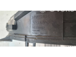 Панель приборов 30682277, 8602885 Volvo S60