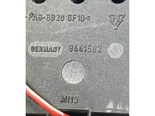 Блок предохранителей 9441582, 9162316 Volvo XC90