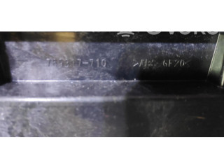 Přístrojová deska Toyota Prius (XW10) 2000