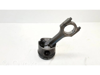 Píst 0840C BMW 1 E81 E87 pro naftový motor 2.0