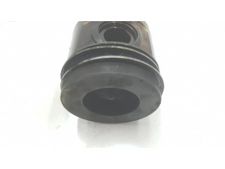 Píst 8506105 BMW X5 F15 pro naftový motor 3.0