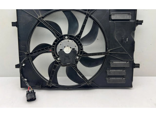 Вентилятор радиатора 5Q0121205AL Volkswagen Golf VII