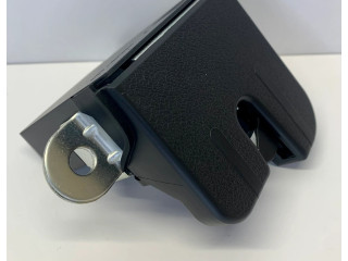 Замок багажника 3C9827645A, 1T0827505F    Volkswagen Golf Plus 2005 - 2013 года