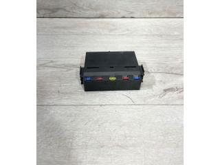   Pojistková skříňka 8921130020   Lexus GS 300 350 430 450H 2005