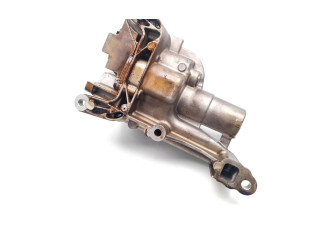 Масляный насос  5FS(EP6C) 7576012  Peugeot 2008 I 