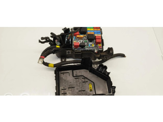 Блок предохранителей 50514168 Alfa Romeo Giulietta