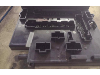 Блок предохранителей WU37343 Rover Rover