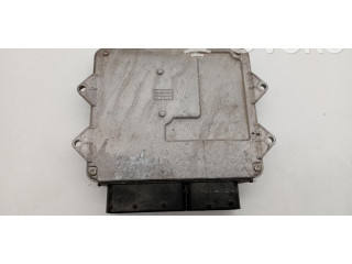 Блок управления двигателем Блок управления 55574590RR Opel Combo D