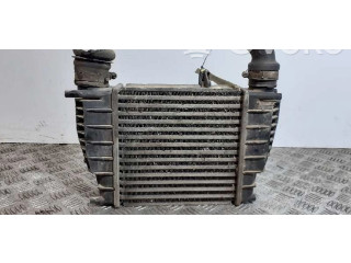 Интеркулер 8200471885, 9680545980 Renault Clio III