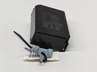 Блок управления 897B033310, 2584007621 Lexus ES 250 - 300 - 330